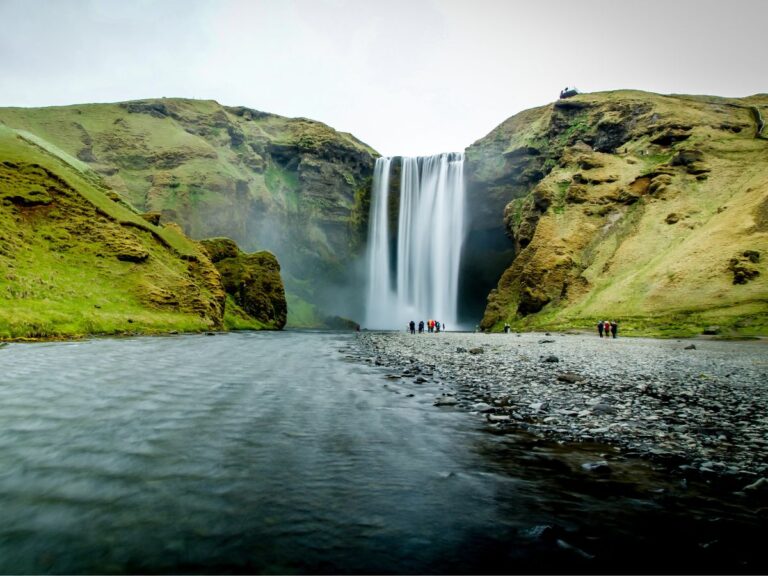 iceland-bridges-and-beyond-travel