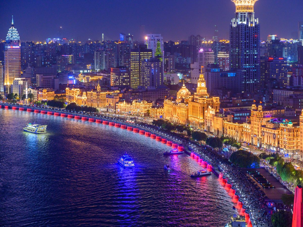 the-bund-shanghai-bridges-and-beyond-travel