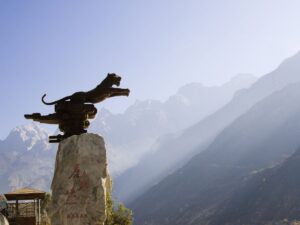 tiger-leaping-gorge-bridges-and-beyond-travel