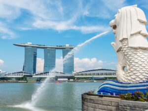 merlion-park-singapore-bridges-and-beyond-travel