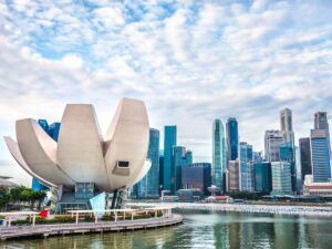 skyline-singapore-bridges-and-beyond-travel