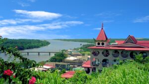 FIJI I Sigatoka River - Bridges and Beyond Travel