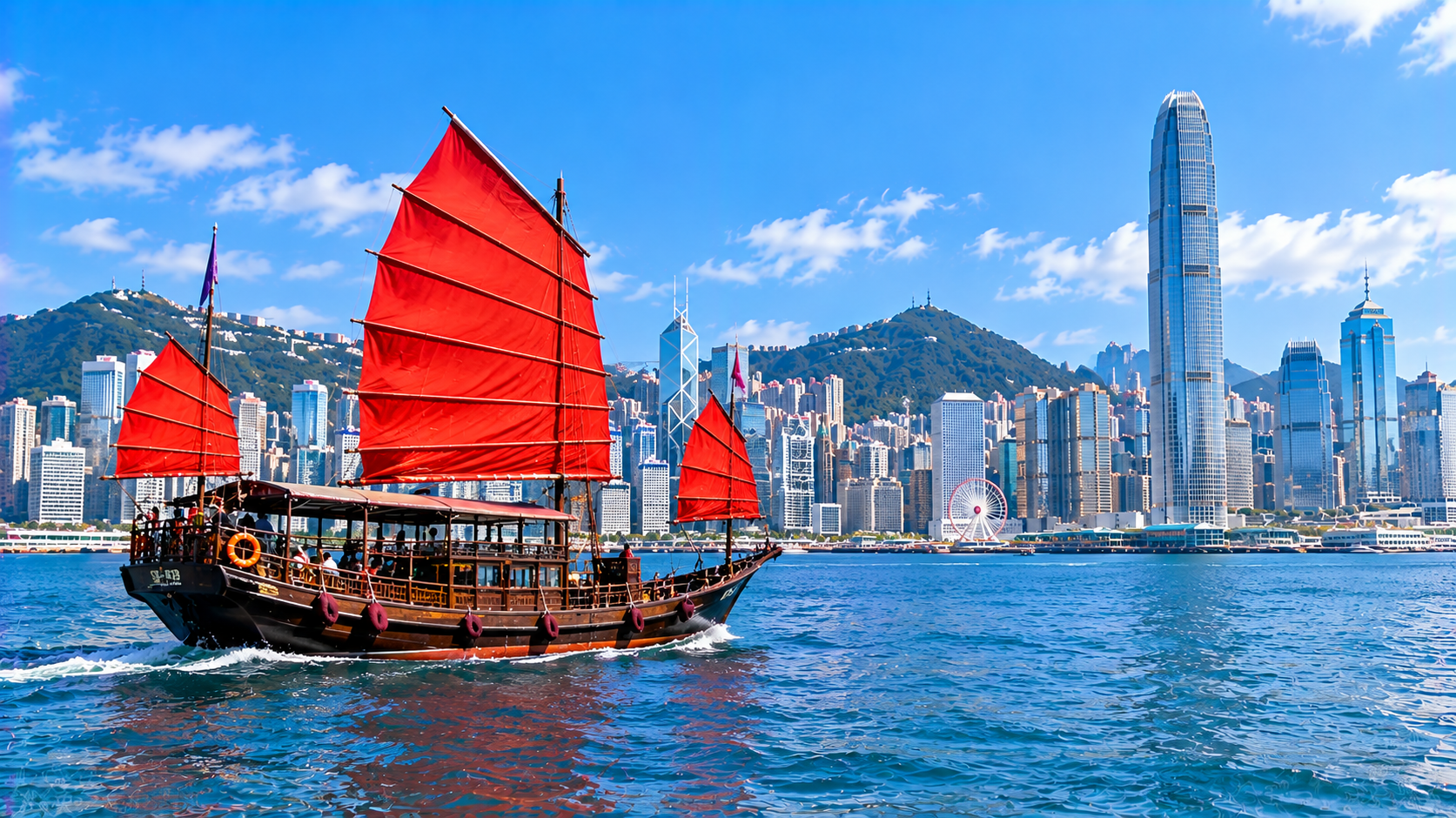 Aqua Luna Harbour Cruise, Hong Kong